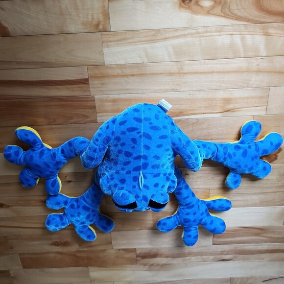 VINTAGE Best Made Toys Blue Frog Plushie Stuffed Animal - Picture 3 of 4